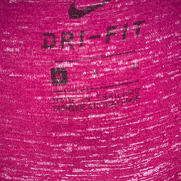 Nike Cap Sleeve Workout T-shirt - Picture 4 of 4